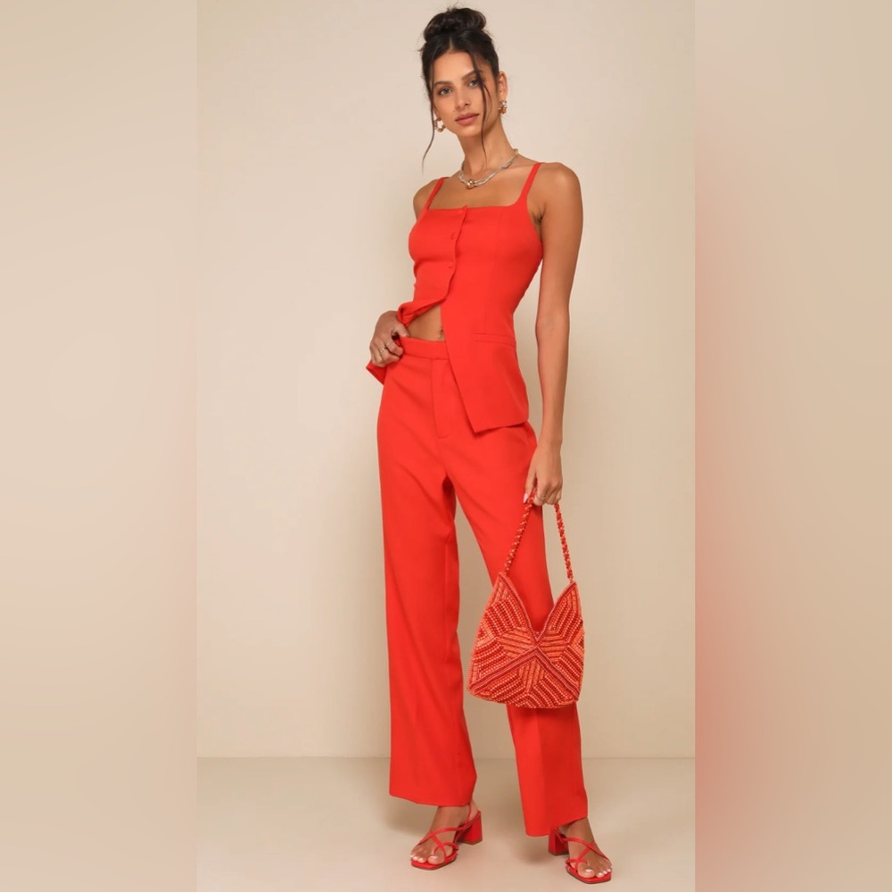 Lulu’s Chic Coral Red Button-Front Cami Vest Top - Picture 2 of 4
